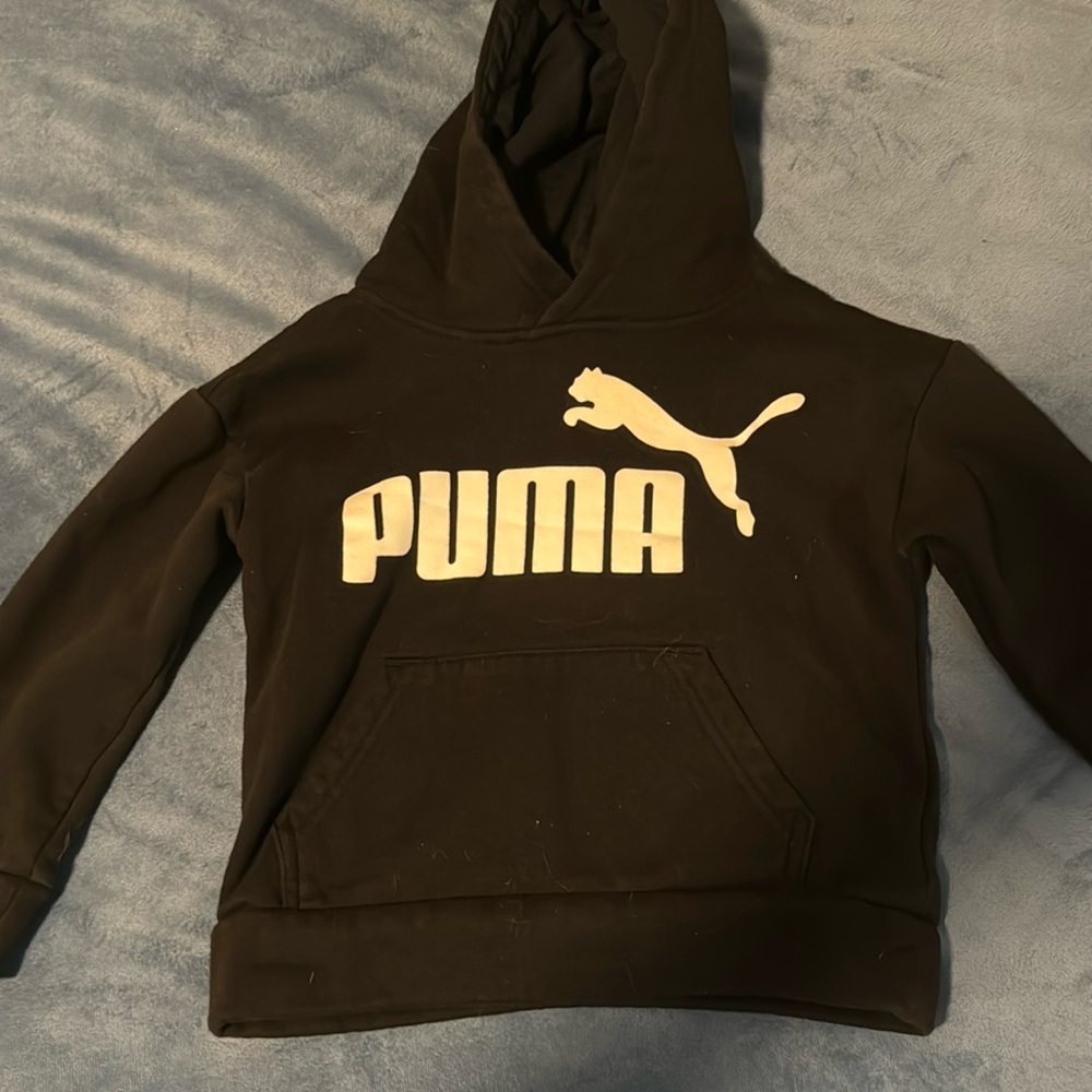 Kids size 4T puma hoodie
